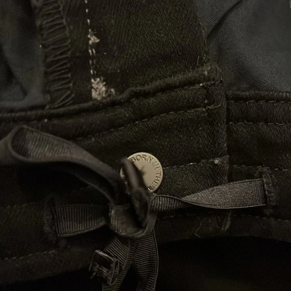 KUHL Legendary Pants Denim Black Jeans Size 12 Long - Picture 10 of 11